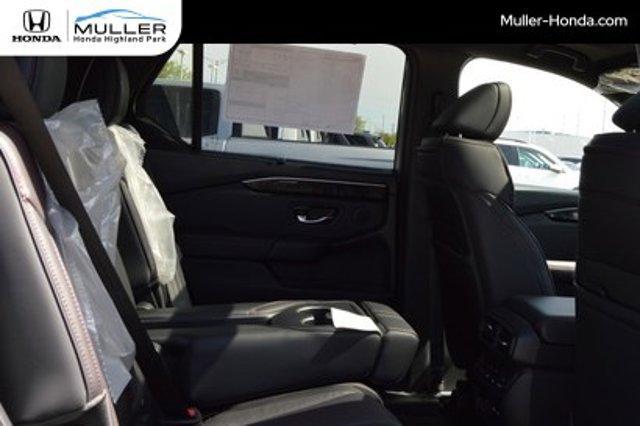 new 2025 Honda Pilot car, priced at $56,030