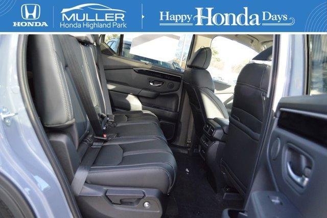 new 2025 Honda Pilot car, priced at $53,170