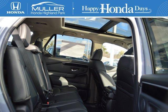 new 2025 Honda Pilot car, priced at $53,170