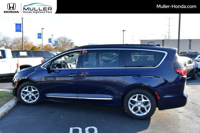 used 2017 Chrysler Pacifica car, priced at $13,494