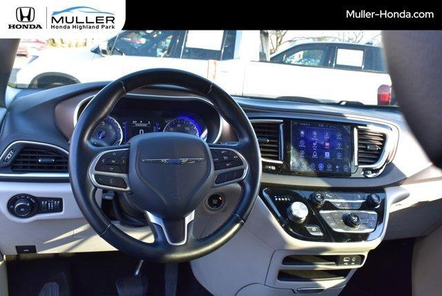 used 2017 Chrysler Pacifica car, priced at $13,494