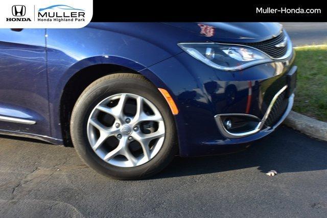 used 2017 Chrysler Pacifica car, priced at $13,494