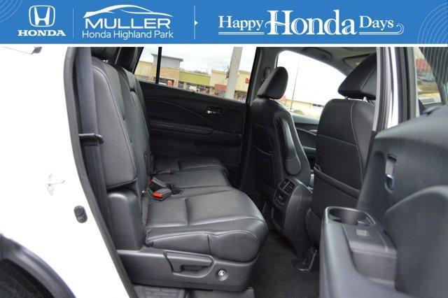 used 2022 Honda Pilot car, priced at $33,534