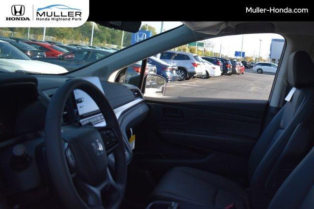 new 2026 Honda Odyssey car, priced at $45,685