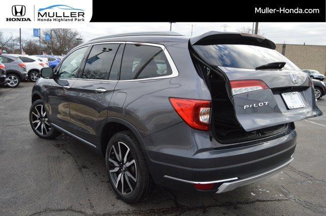 used 2021 Honda Pilot car, priced at $32,994