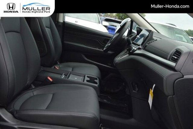 new 2025 Honda Odyssey car, priced at $43,670