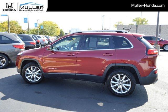 used 2015 Jeep Cherokee car, priced at $12,494