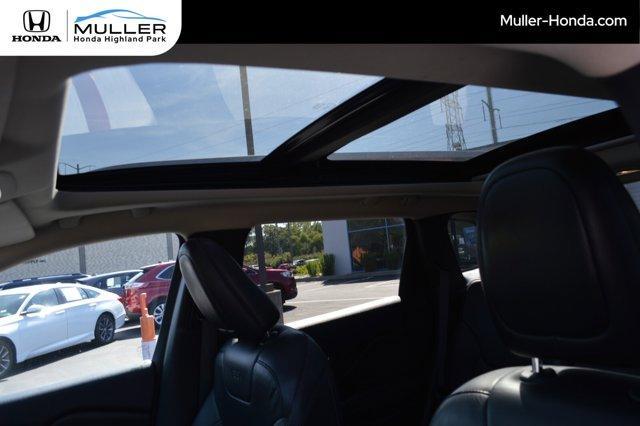 used 2015 Jeep Cherokee car, priced at $12,494
