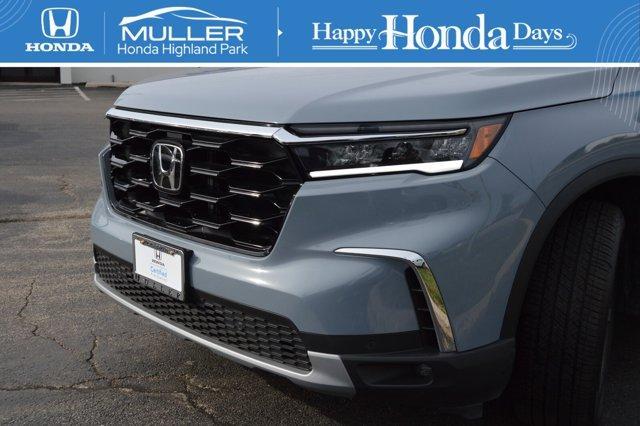 used 2024 Honda Pilot car, priced at $46,994