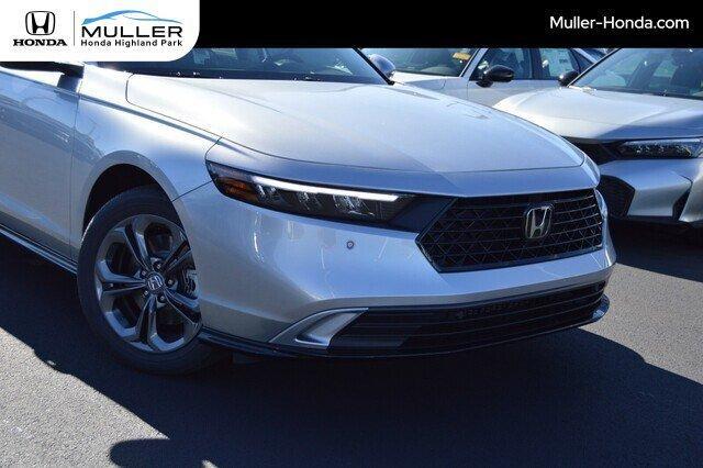 new 2025 Honda Accord Hybrid car, priced at $36,135