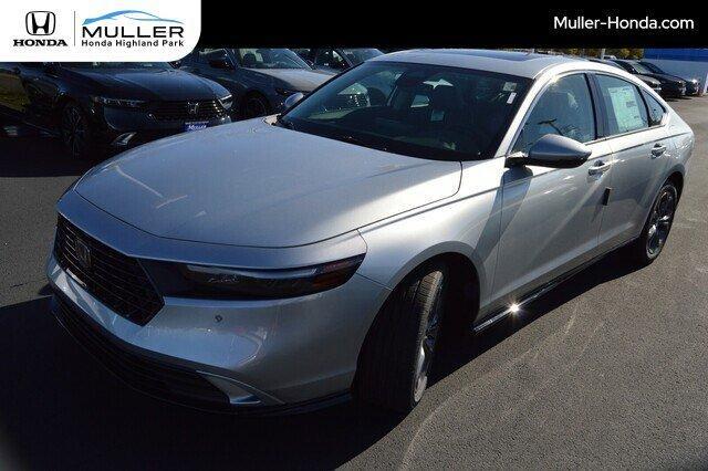 new 2025 Honda Accord Hybrid car, priced at $36,090