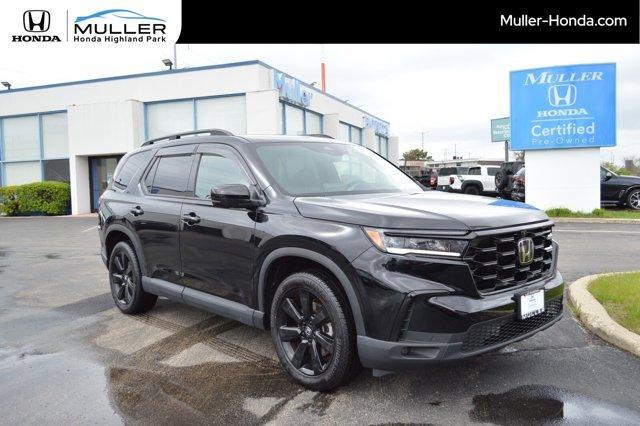 used 2025 Honda Pilot car, priced at $53,884