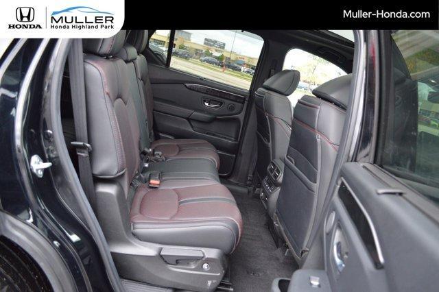 used 2025 Honda Pilot car, priced at $53,884