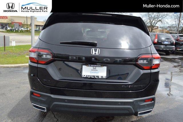 used 2025 Honda Pilot car, priced at $53,884