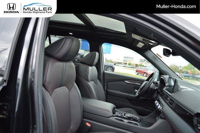 used 2025 Honda Pilot car, priced at $53,884