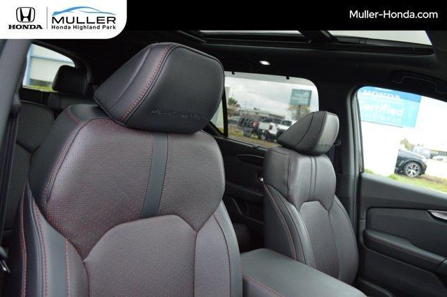 used 2025 Honda Pilot car, priced at $53,884