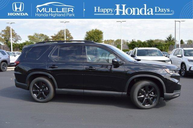 new 2025 Honda Pilot car, priced at $56,665