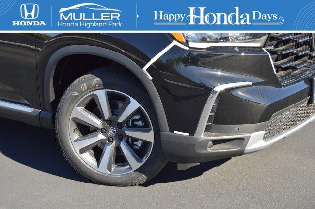 new 2025 Honda Pilot car, priced at $54,475