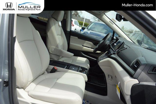 new 2025 Honda Odyssey car, priced at $44,265