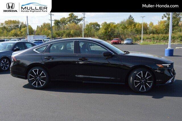 new 2025 Honda Accord Hybrid car, priced at $40,450