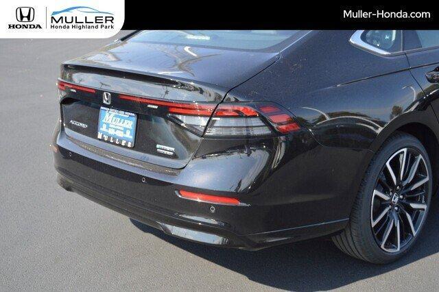 new 2025 Honda Accord Hybrid car, priced at $40,450