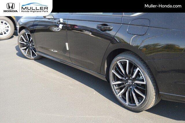 new 2025 Honda Accord Hybrid car, priced at $40,450