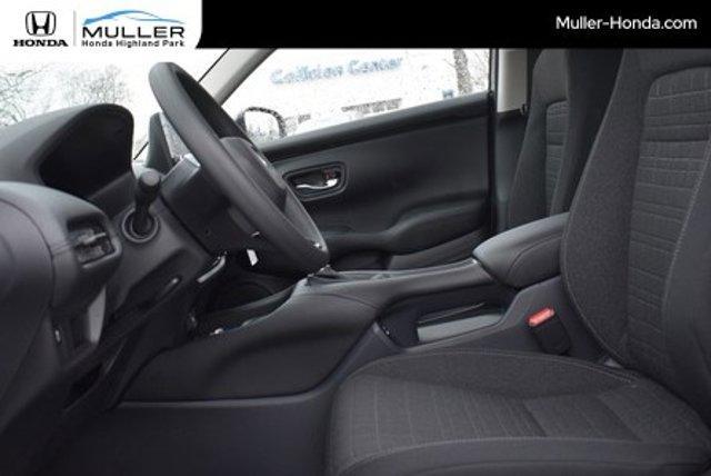 new 2025 Honda HR-V car, priced at $28,295