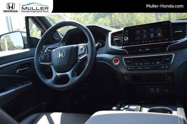 new 2025 Honda Ridgeline car