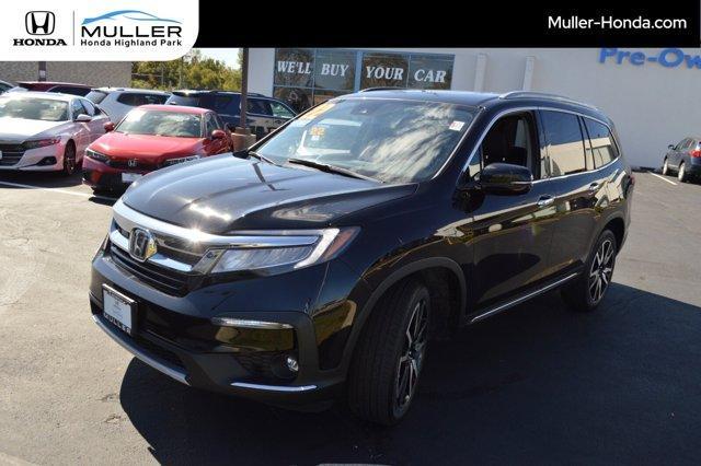 used 2022 Honda Pilot car, priced at $27,994