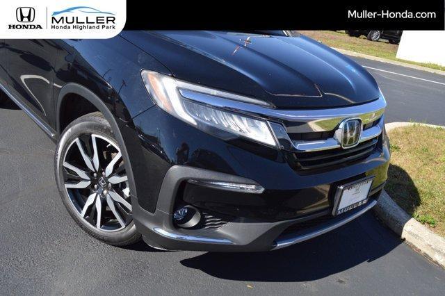 used 2022 Honda Pilot car, priced at $27,994
