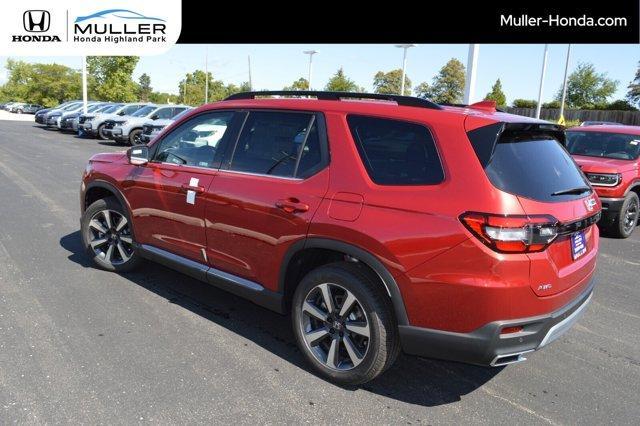 new 2025 Honda Pilot car, priced at $51,550