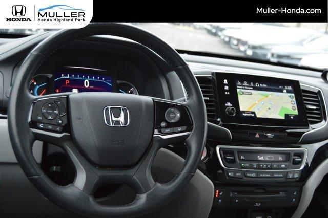 used 2022 Honda Pilot car, priced at $36,994