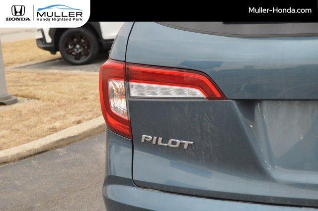 used 2022 Honda Pilot car, priced at $36,994