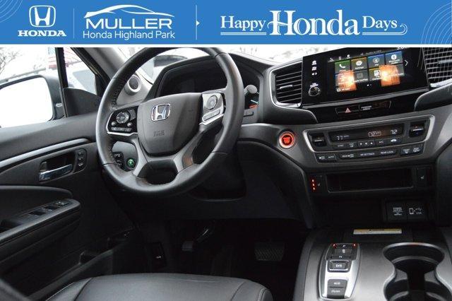 used 2022 Honda Pilot car, priced at $33,994