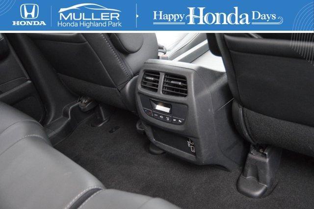 used 2022 Honda Pilot car, priced at $33,994