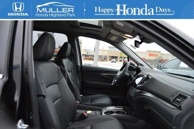 used 2022 Honda Pilot car, priced at $33,994