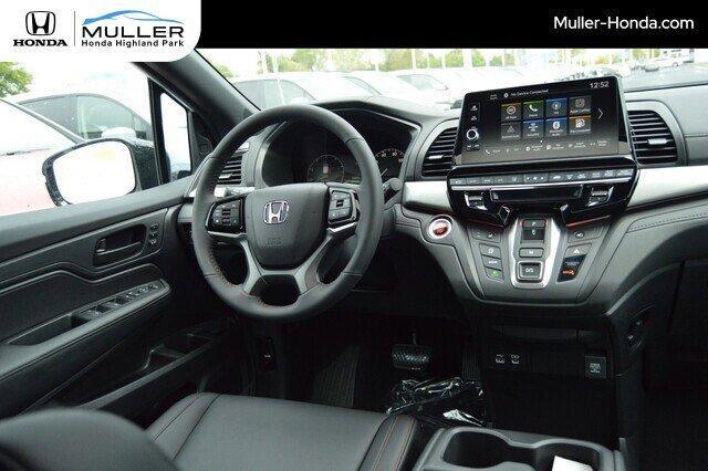 new 2026 Honda Odyssey car, priced at $45,845