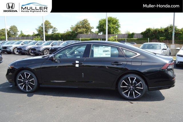 new 2025 Honda Accord Hybrid car, priced at $40,450