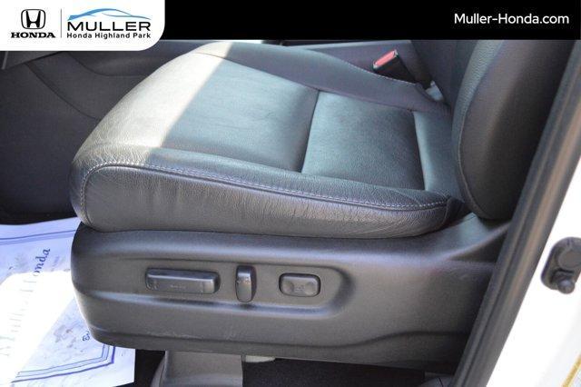 used 2021 Honda Pilot car, priced at $32,984