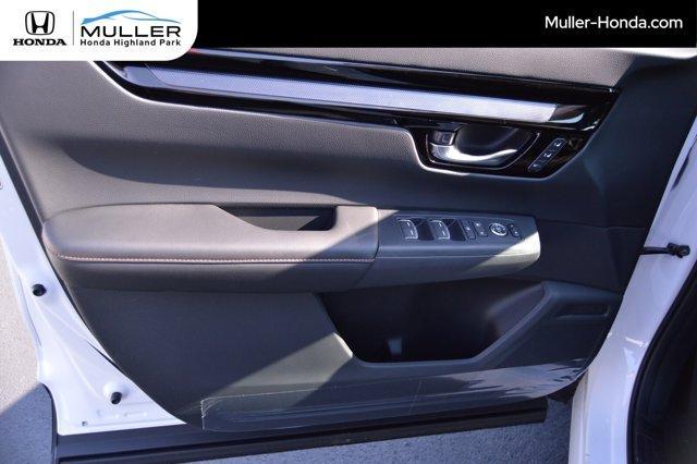 new 2025 Honda CR-V Hybrid car, priced at $42,905