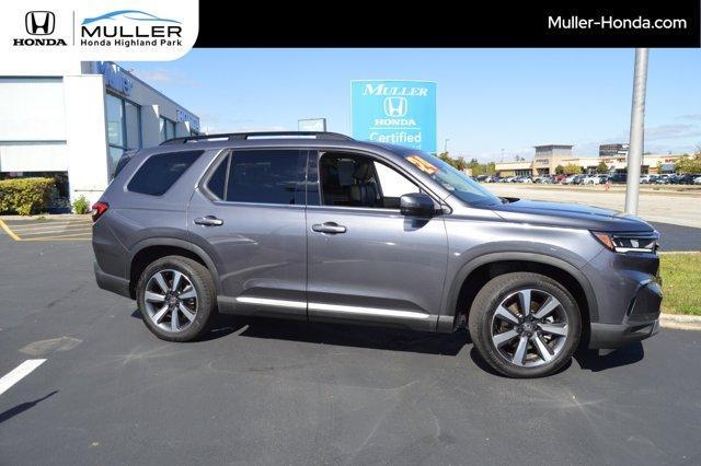 used 2024 Honda Pilot car, priced at $42,994