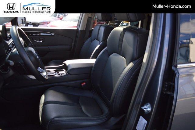used 2024 Honda Pilot car, priced at $42,994