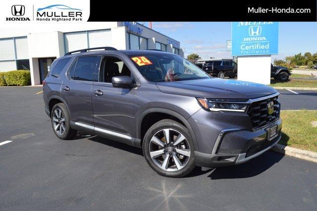 used 2024 Honda Pilot car, priced at $43,994