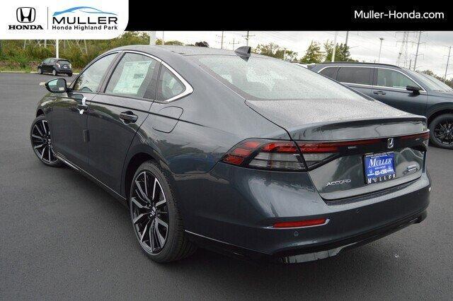 new 2025 Honda Accord Hybrid car, priced at $40,450