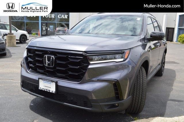 used 2025 Honda Pilot car, priced at $53,494