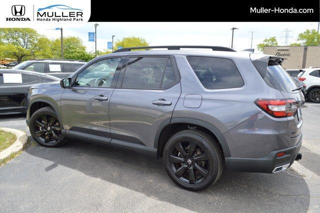 used 2025 Honda Pilot car, priced at $53,494