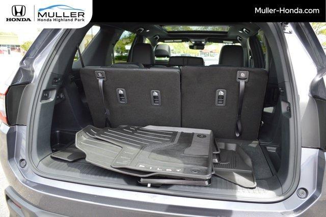 used 2025 Honda Pilot car, priced at $53,494