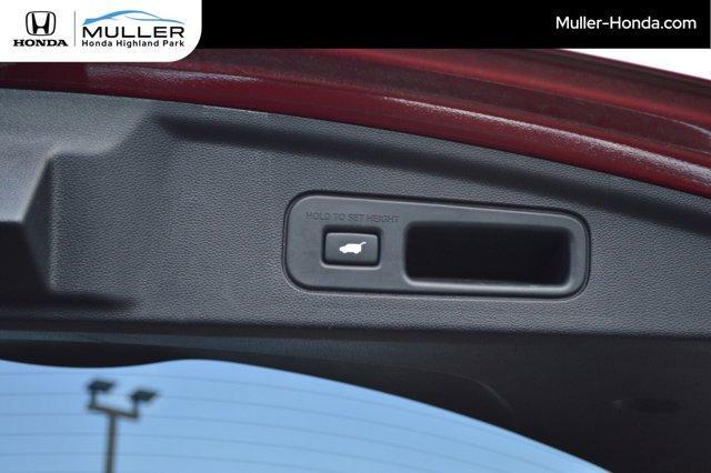 used 2023 Acura MDX car, priced at $39,994