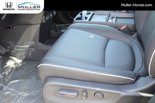 new 2026 Honda Odyssey car, priced at $48,990