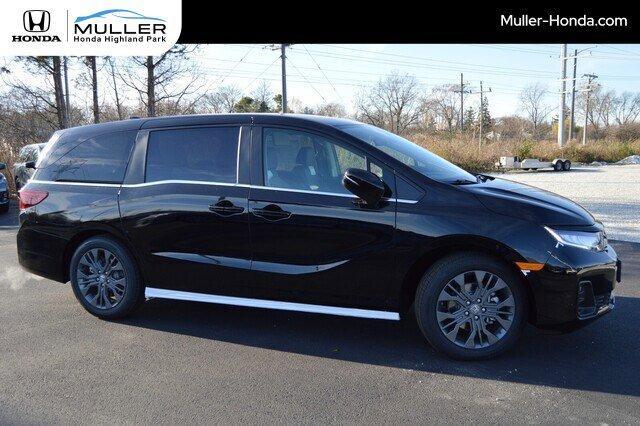 new 2026 Honda Odyssey car, priced at $48,990